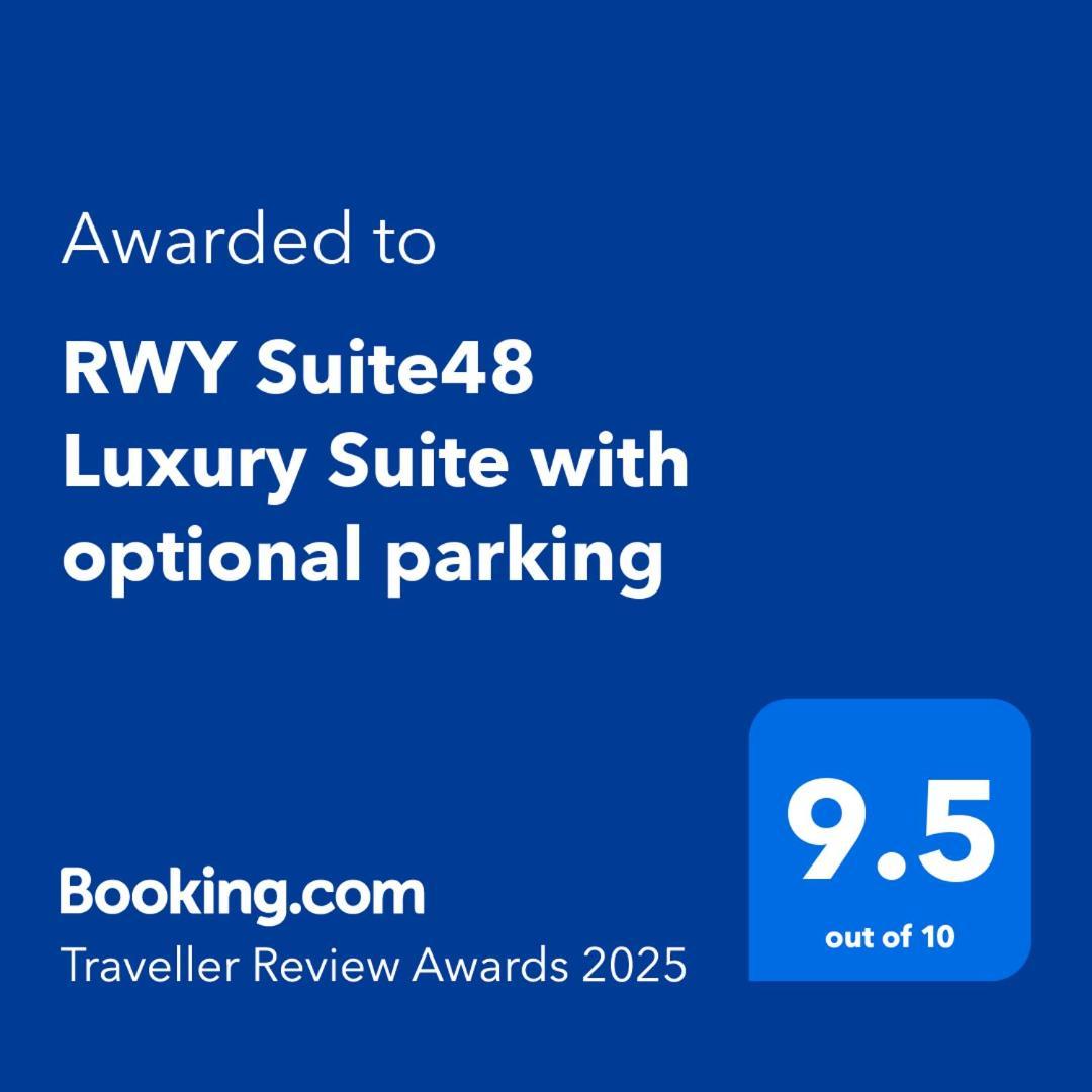 Rwy Suite48 Luxury Suite With Optional Parking Плимът Екстериор снимка